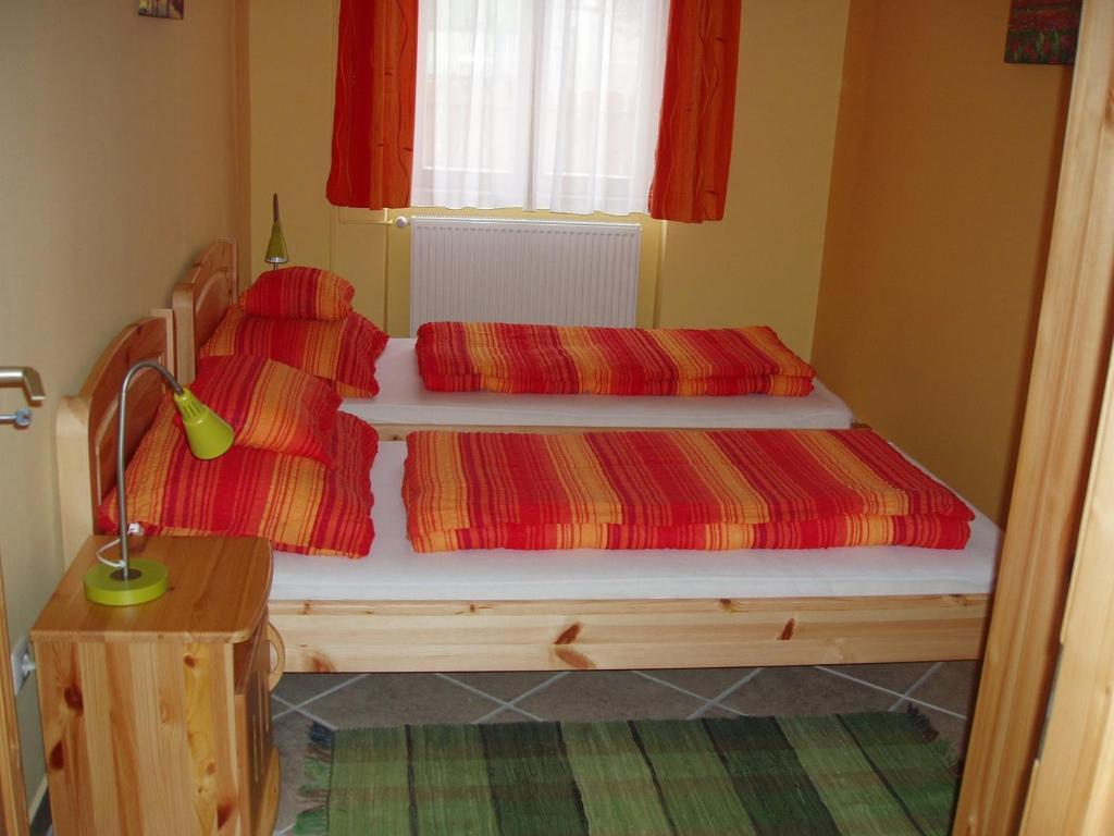 Franciska Portaja Apartment Igal Bilik gambar